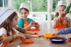 ילדים מגלגלים טראפלס